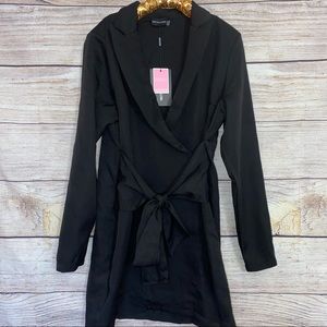 PrettyLittleThing Black Wrap Dress